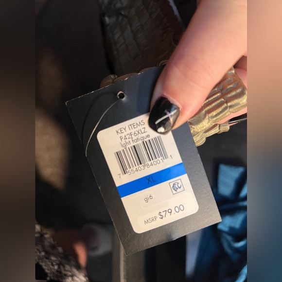 Metallic DKNY cropped pants - Picture 4 of 4